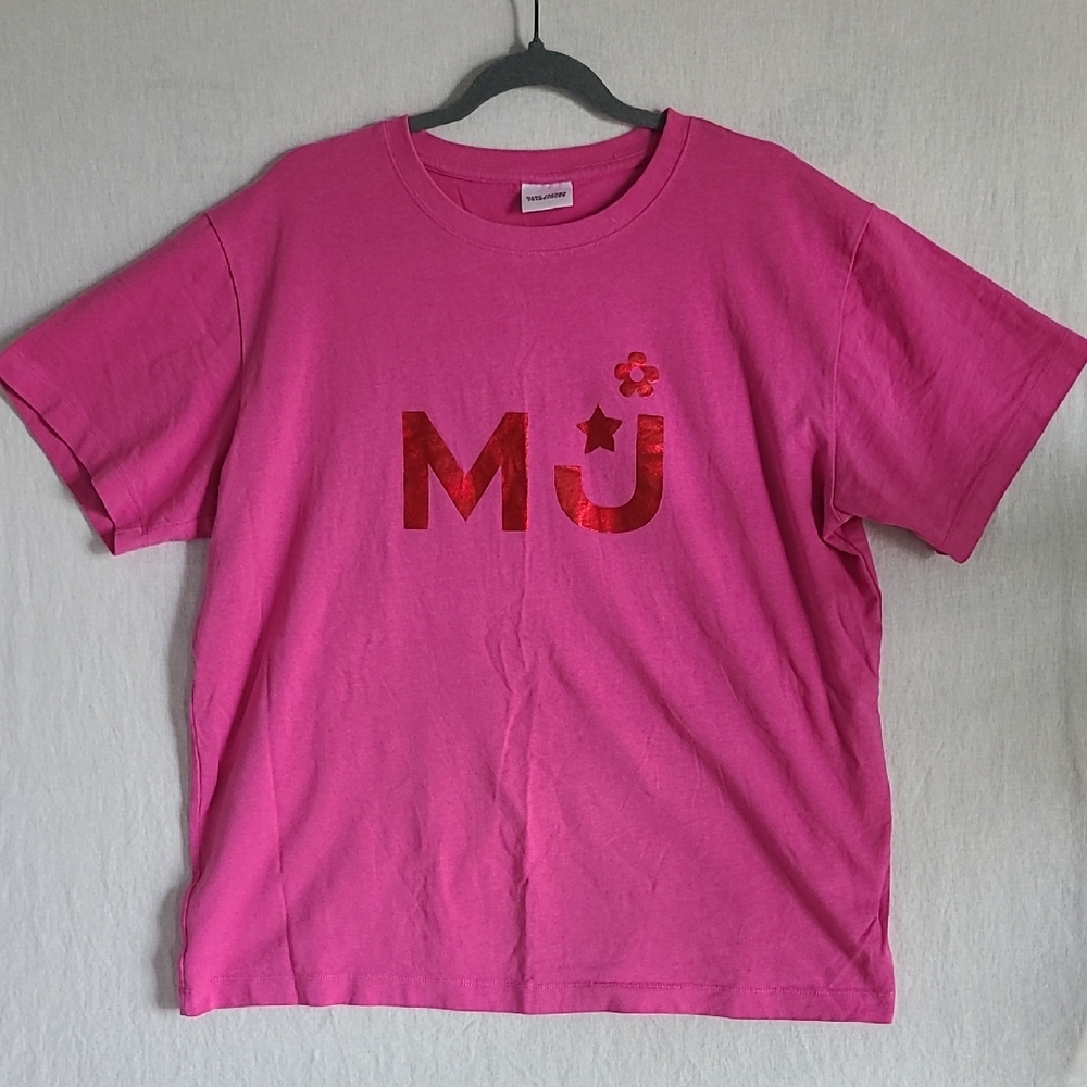 Marc Jacobs Fragrances Pink T-Shirt with Red MJ Design Size Large